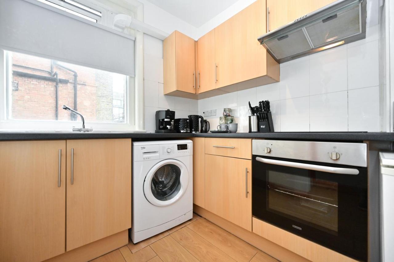 Carnaby & Oxford Street - Central Soho - One Bedroom - Double Bed & Sofabed London Exterior foto