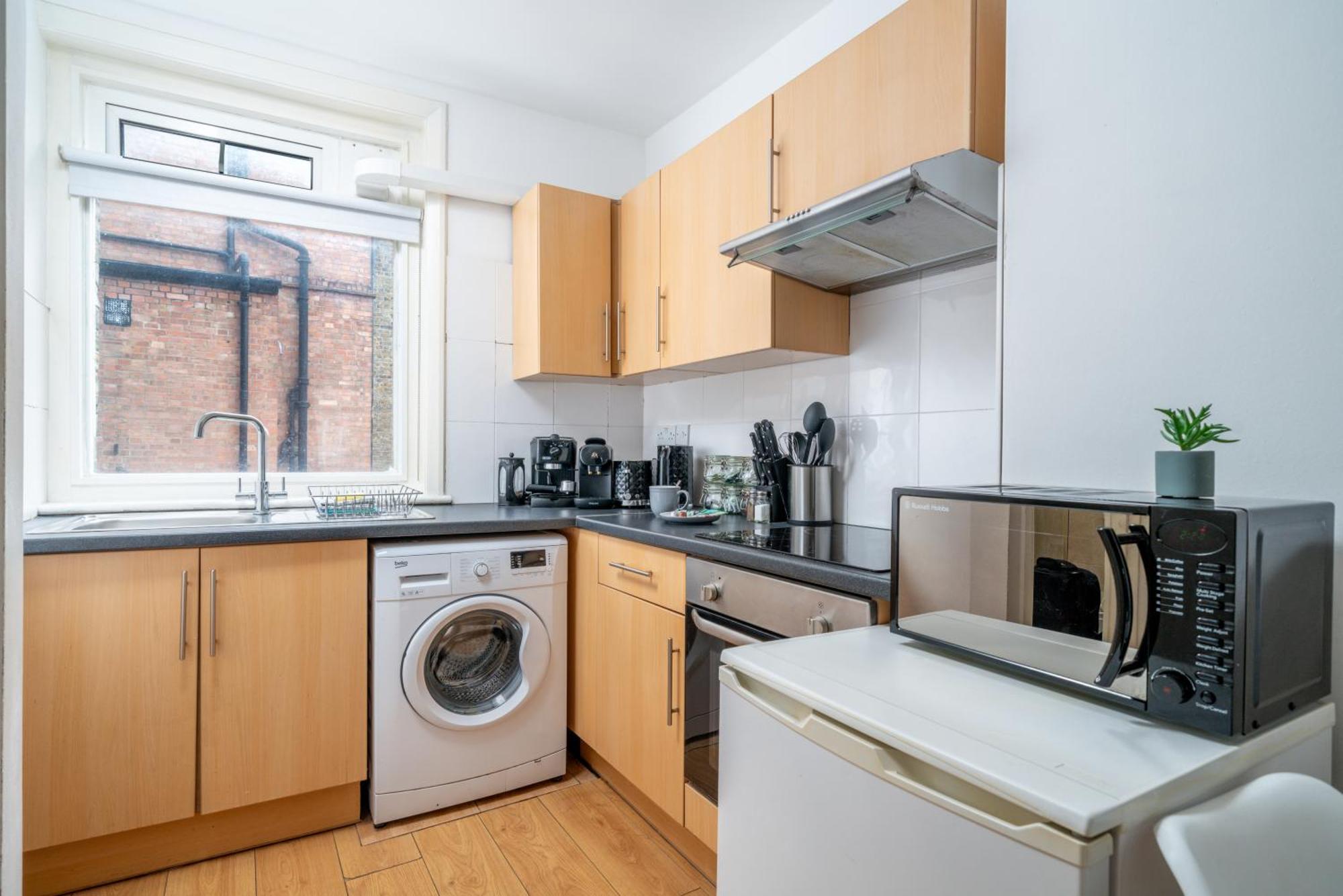 Carnaby & Oxford Street - Central Soho - One Bedroom - Double Bed & Sofabed London Exterior foto